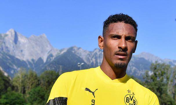 九游体育赛事-阿莱与多特蒙德遭晴天霹雳,重复投资or扶正妖童?